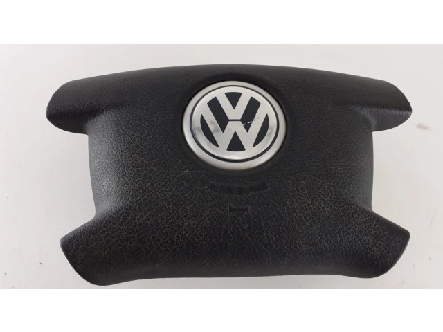 Подушка безопасности водителя 2K0880201A Volkswagen Caddy