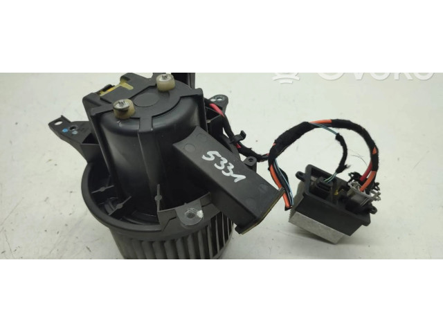 Вентилятор печки Jeep Compass