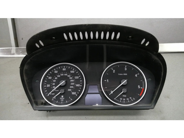 Панель приборов    BMW X5 E70       