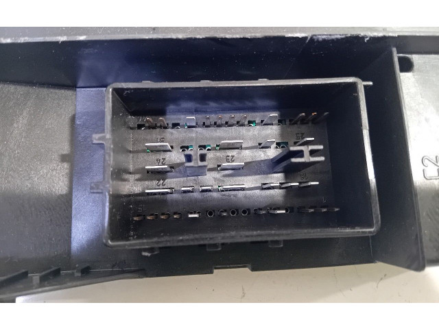 Блок предохранителей BK2T14B476BH Ford Tourneo Custom