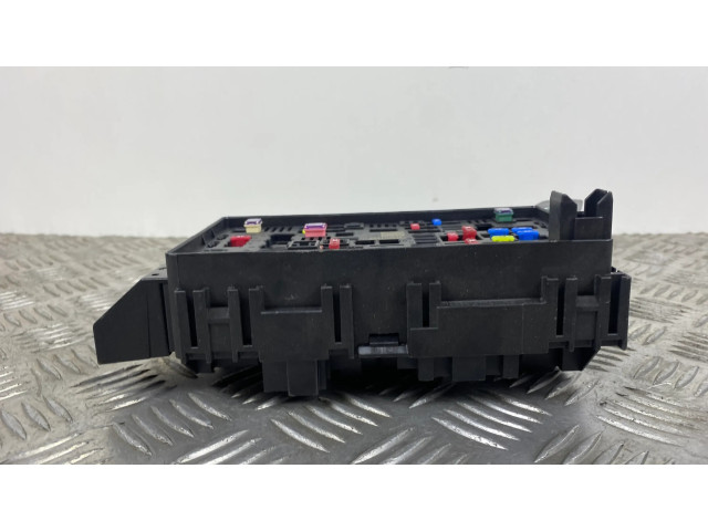 Блок предохранителей 68347016AD Jeep Grand Cherokee WL