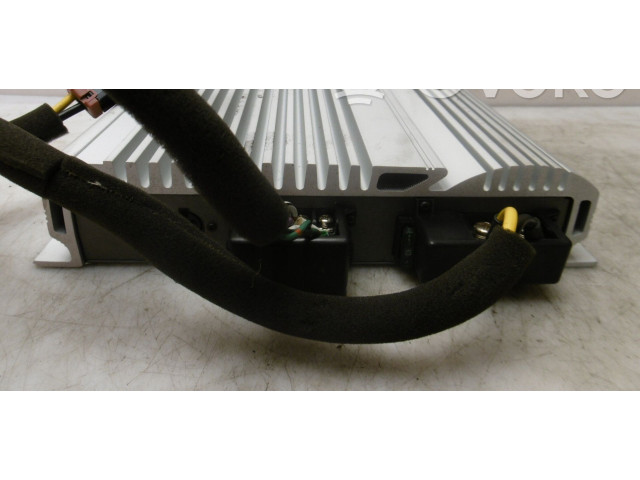 Блок предохранителей 3533876 Volvo C70