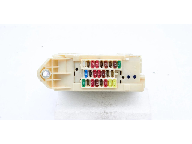 Pojistková skříňka 8273030271, 505180127 Lexus GS 300 350 430 450H 2007