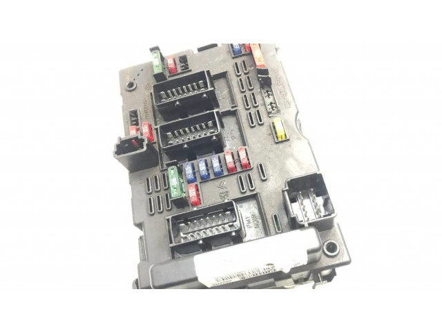 Pojistková skříňka Řídící jednotka BSM 9646405180 Peugeot 307 2002