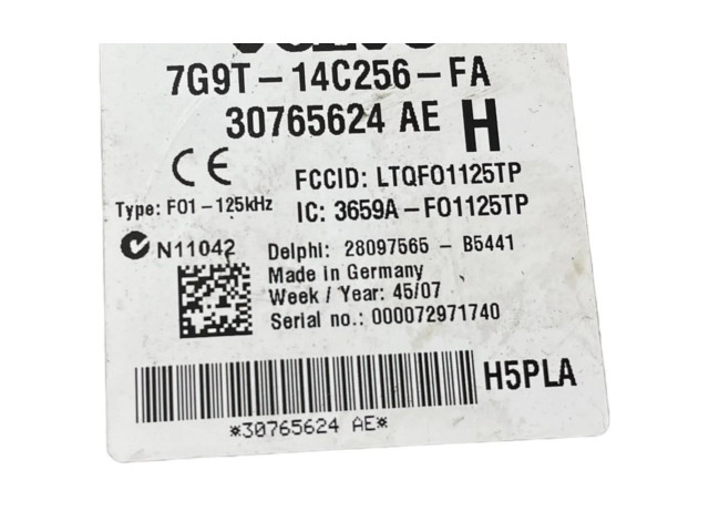 Блок предохранителей BG9T14C256HA, 31343678AA   Volvo XC70    