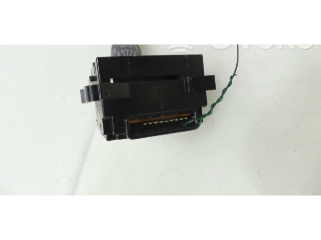 Включатель стеклоочистителей