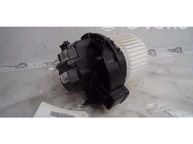 Вентилятор печки    DT116243   Renault Clio V