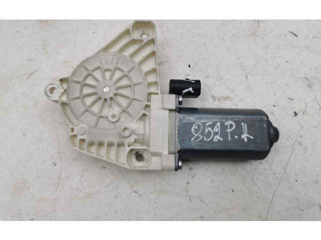 Рулевая рейка Передний двигатель механизма для подъема окон A1698204142 Mercedes-Benz A W169 2004 - 2012 года