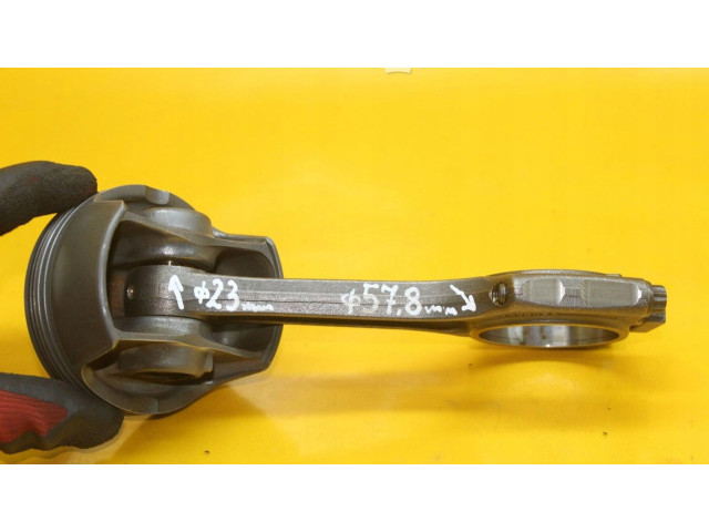 Píst 9481031105R Porsche Panamera (970)