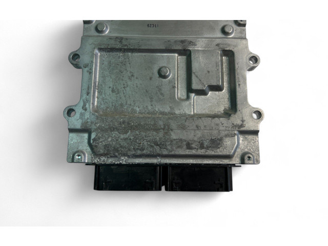 Блок управления двигателем Блок управления 32242004   Volvo XC90