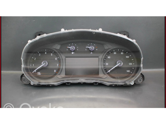 Přístrojová deska Buick Encore I 2016 42518704