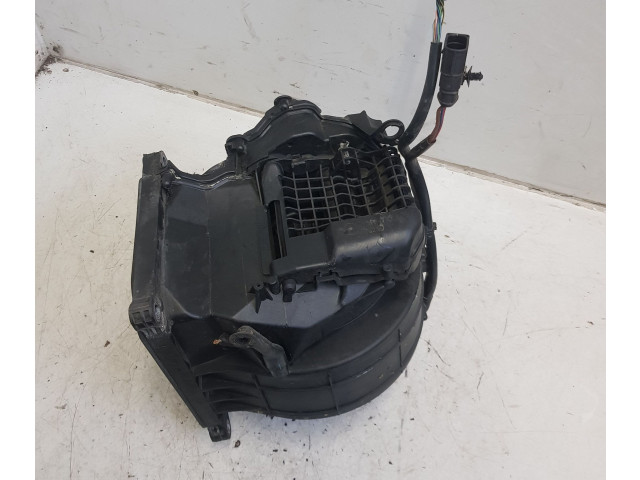 Вентилятор печки Audi A6 S6 C6 4F 2004 - 2011 года