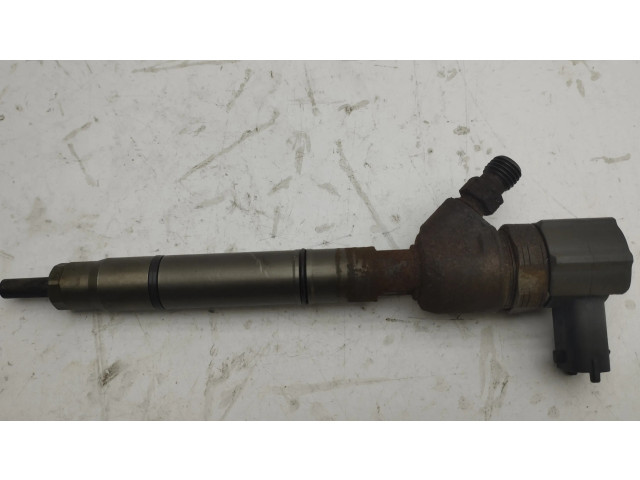 Vstřikovač 338002A900, 0445110 Hyundai i30 pro naftový motor 1.6