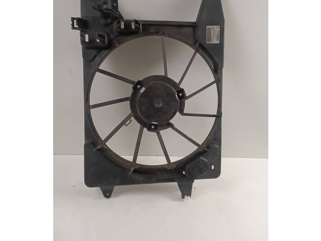 Вентилятор радиатора     0130307107, 8200765566    Dacia Logan I 