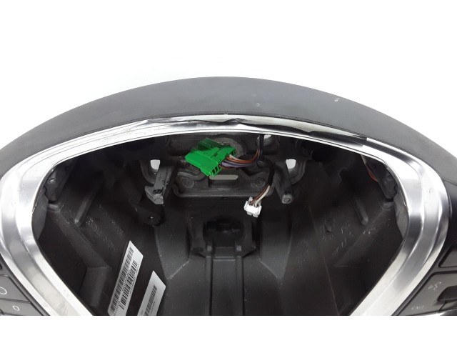 Руль Volvo S60 2014 - 2018 года 31250592, P31250592