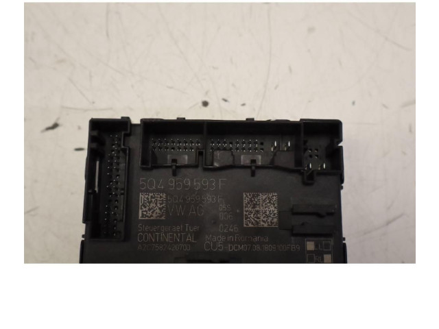 Блок управления 5Q4959593F   Skoda Octavia Mk3 (5E)