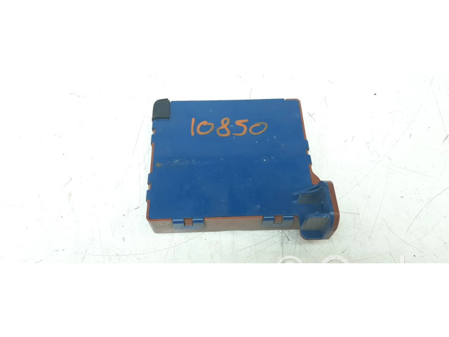 Блок управления 8865053073, 1776006300 Lexus IS III XE30