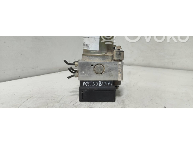Блок АБС 445104060 Mitsubishi Montero - года