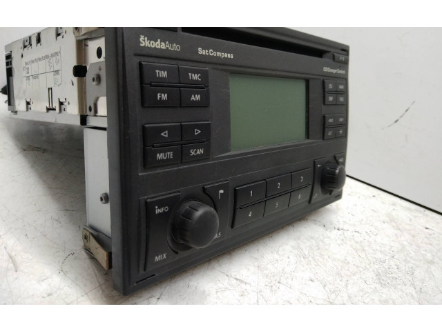 Радио/ проигрыватель CD/DVD / навигация       Skoda Superb B5 (3U)  2001 - 2008 года   