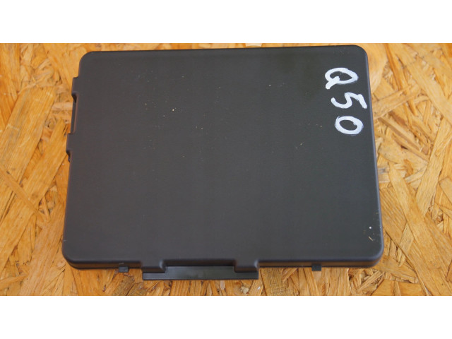 Блок предохранителей 284B74GC0A   Infiniti Q50    