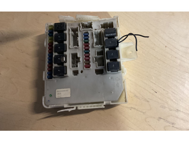 Блок предохранителей Nissan Pathfinder R51