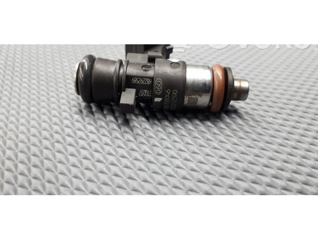 Форсунка 8200292590    Renault Clio IV   