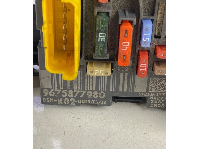 Блок предохранителей 9675877980, R02 Citroen C5