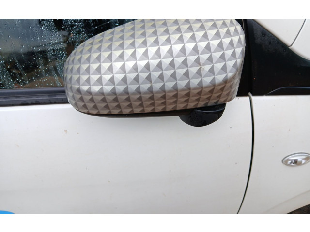 Zpětné zrcátko Peugeot 108 2017 B000780880