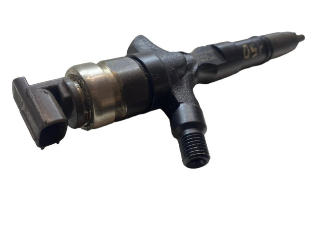 Vstřikovač 2367030400 Toyota Land Cruiser (J150)