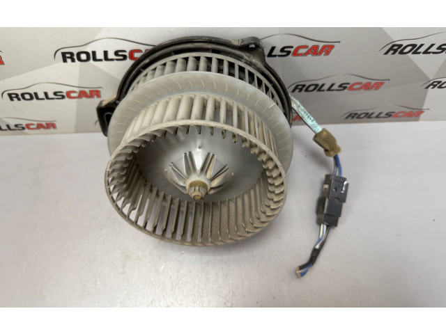 Вентилятор печки 194000 Toyota Avensis Verso