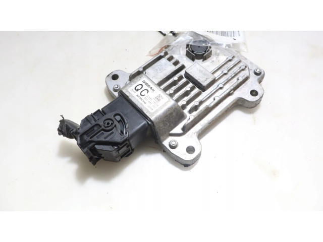 Блок управления коробкой передач Nissan Juke I F15