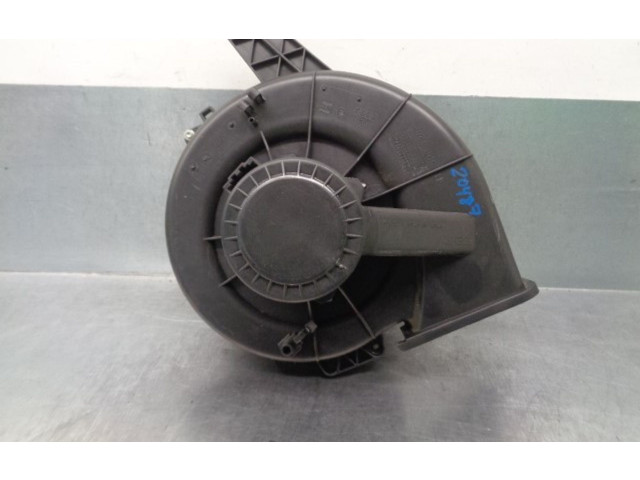 Вентилятор печки    6Q1819015G   Volkswagen Polo IV 9N3