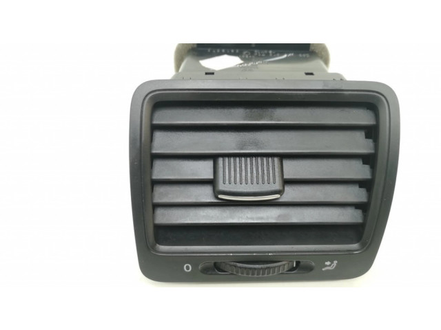 Боковая воздушная решётка