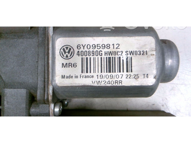 Моторчик боковой раздвижной двери Skoda Fabia Mk1 (6Y) 1999 - 2007 года