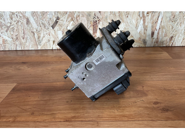 Блок АБС 3C0614095P, 16332501A   Volkswagen  PASSAT B6  2005 - 2010 года