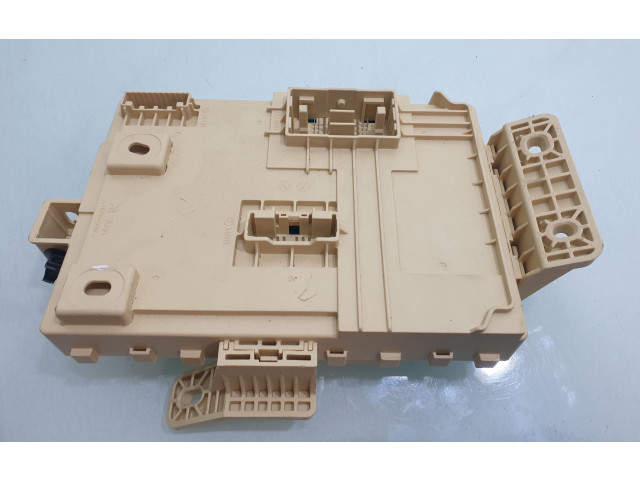 Блок предохранителей 91951J7411   KIA Ceed    