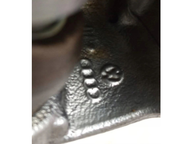  Поршень с шатуном  1831R0, MPI  Skoda Fabia Mk3 (NJ)  