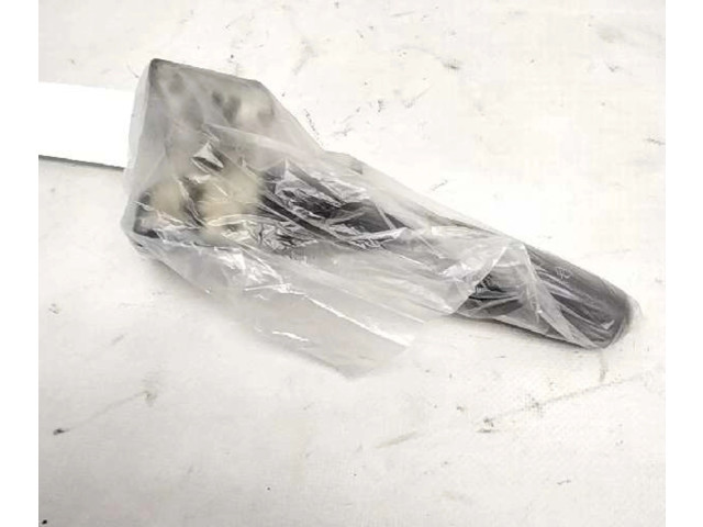 Ручка стеклоочистителей    Renault Trafic I