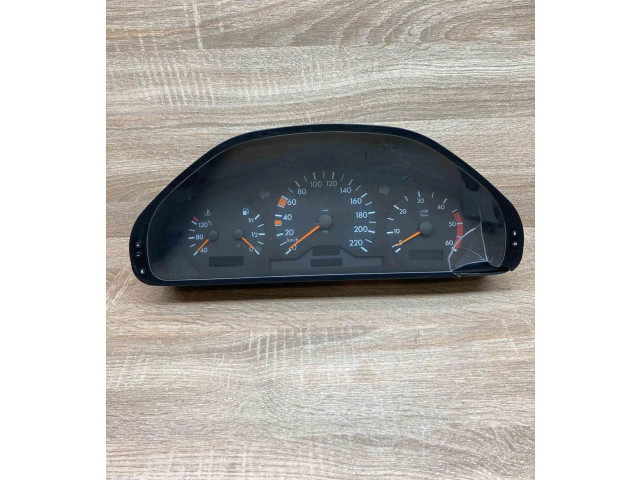 Přístrojová deska Mercedes-Benz C W202 1993 2025407748, 110008900