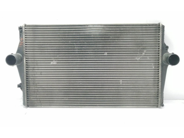 Интеркулер Volvo XC70