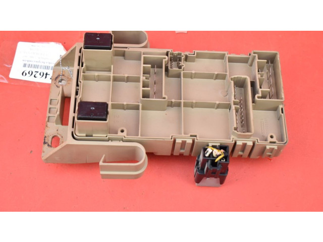 Pojistková skříňka 82201AJ000, 82201AJ000 Subaru Outback 2010