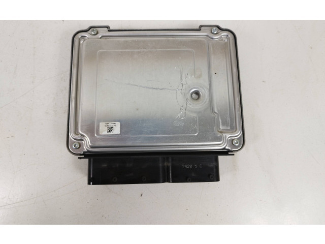 Řídící jednotka 03G906021PD, 03G906021CG Volkswagen Caddy 2010