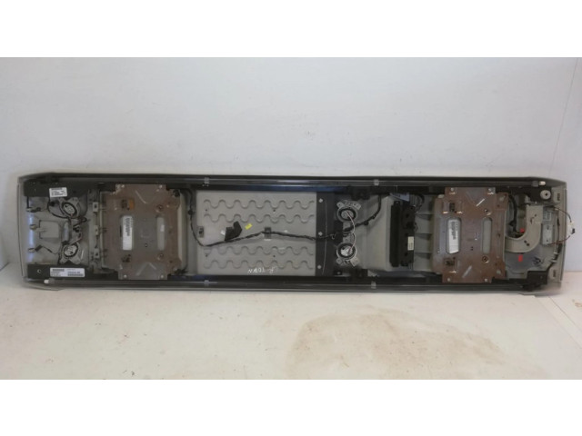 Фонарь освещения задних мест