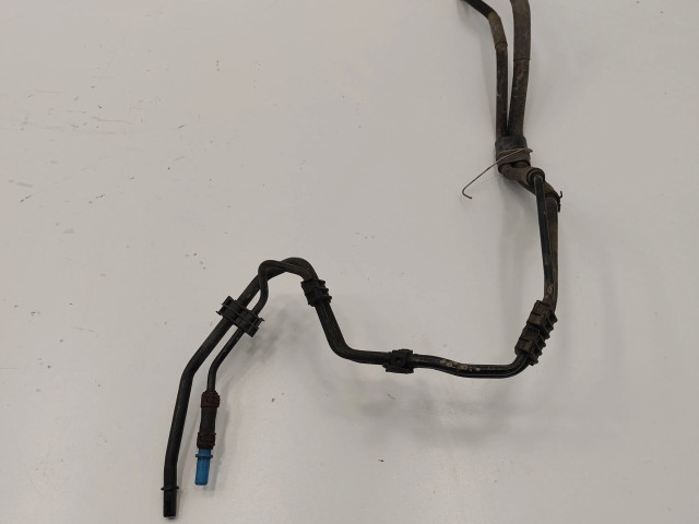 Топливная трубка (трубки)