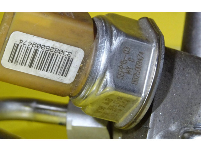 Топливная рампа 03C906036F, 03C906051H Volkswagen Golf VI