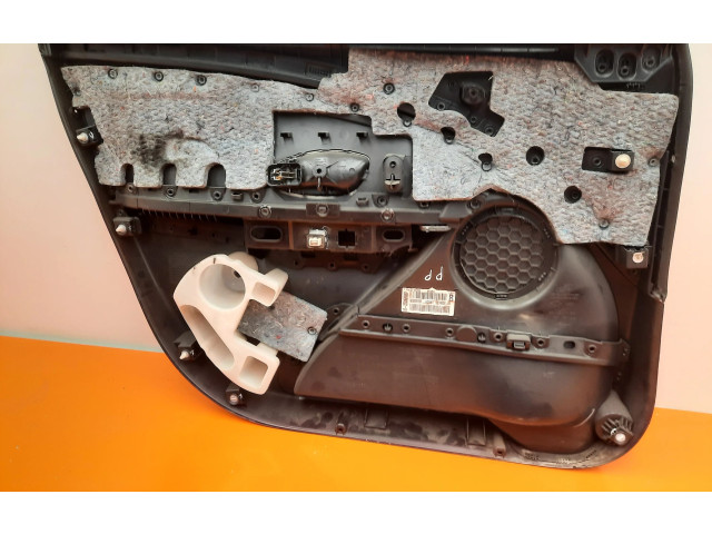 Подушка безопасности в сиденье Alpine C2