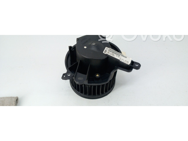 Вентилятор печки Citroen Berlingo