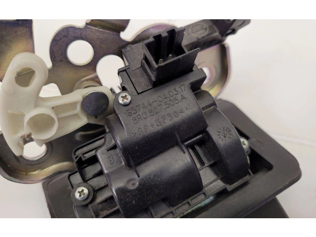 Zámek zadních dveří 8R0.827.505.A Audi A3 S3 8V 2018