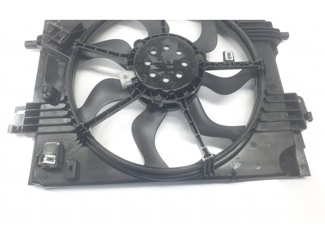 Вентилятор радиатора     214815148R, 214815148R    Dacia Sandero 