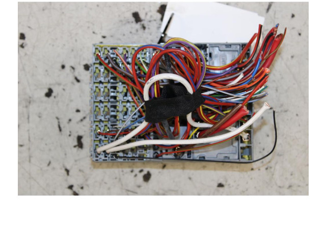 Блок предохранителей    Jeep Renegade    